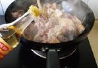 大鸡炖粉条的做法 步骤5