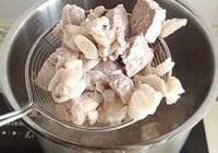 牛筋炖牛腩的做法 步骤1