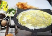 绿豆煎饼的做法 步骤4
