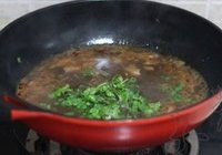 酸辣滑肉汤的做法 步骤9