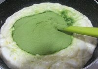 抹茶杏仁牛轧糖的做法 步骤3