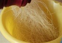 三丝辣炒米粉的做法 步骤2