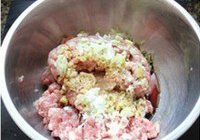 马蹄馄饨的做法 步骤3