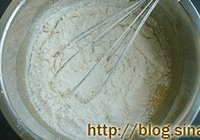 香蕉戚风的做法 步骤5