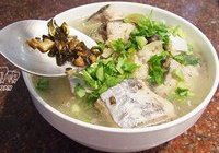 咸菜鳗鱼汤的做法 步骤10