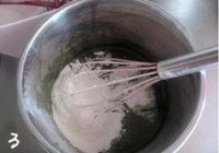 抹茶红豆卷的做法 步骤3