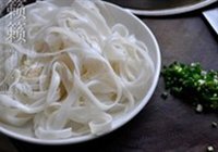鲜鱼汤粉的做法 步骤6