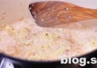 茄汁牛肉面的做法 步骤3
