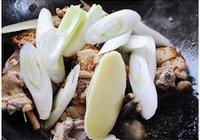 土鸡炖菜的做法 步骤5