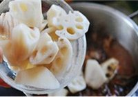 土鸡炖菜的做法 步骤10