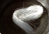 秘制酱烧肥牛粉丝的做法 步骤2