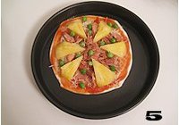 菠萝金枪鱼披萨的做法 步骤5
