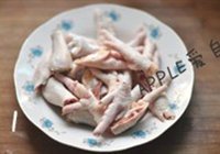 脆蒸腐乳鸡爪的做法 步骤1