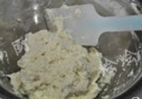 玉米浓汤面包盅的做法 步骤2