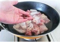 黄焖鸡的做法 步骤3