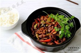 泡椒干锅肥肠