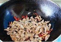 重庆辣子肥肠的做法 步骤13