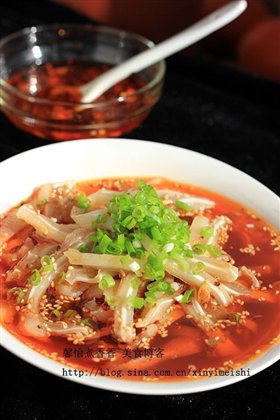 红油耳丝
