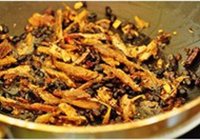 豆豉鲮鱼油麦菜的做法 步骤10
