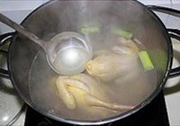枣杞乳鸽汤的做法 步骤5