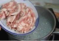 豉汁肥羊煲的做法 步骤6