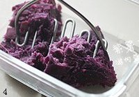 紫薯芝麻吐司卷的做法 步骤4