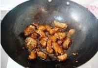 土豆炖排骨的做法 步骤7