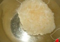 南瓜百合银耳羹的做法 步骤1