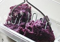 紫薯芝麻吐司卷的做法 步骤3