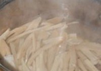 笋干烧蹄膀的做法 步骤8