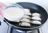 冰花开口锅贴的做法 步骤6