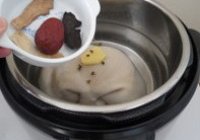 私房秘制功夫汤“肚包羊”的做法 步骤20