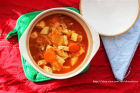 韩式五花肉土豆泡菜锅