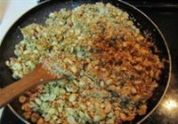 花生芝麻糖的做法 步骤9