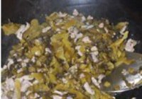 酸菜炒肉丝的做法 步骤8