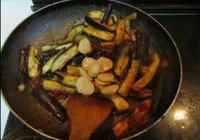 豆瓣茄子的做法 步骤7