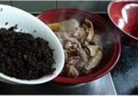 干菜烧鸭的做法 步骤3