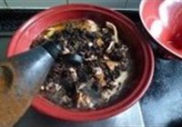 干菜烧鸭的做法 步骤4