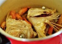 鱼头鲜虾豆腐汤的做法 步骤4
