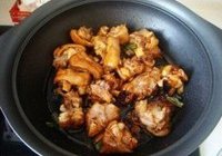 红烧猪蹄的做法 步骤11