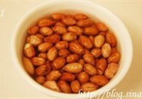 花生烧排骨的做法 步骤1