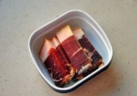 东北小笨鸡炖蘑茹的做法 步骤2