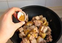 东北小笨鸡炖蘑茹的做法 步骤7