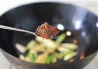 酱烧笔管鱼的做法 步骤6