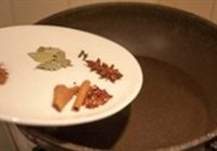 卤鸡蛋的做法 步骤3