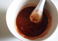 腐乳风味火鸡卷的做法 步骤2