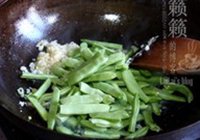 扁豆焖面的做法 步骤7