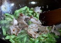 扁豆焖面的做法 步骤8
