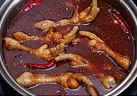 虎皮凤爪的做法 步骤7