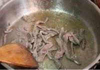 黑椒牛肉炒意粉的做法 步骤8